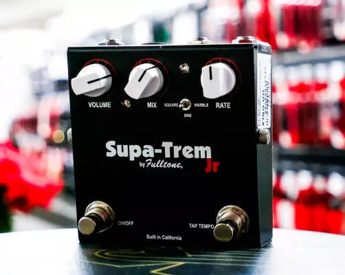 Fulltone Custom Effects - Supa-Trem Jr 2